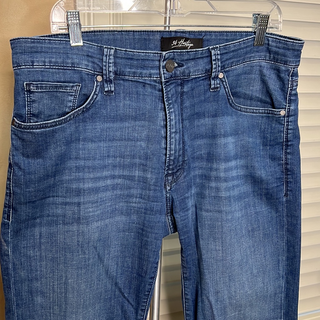 34 Heritage  Courage Mid Rise Straight  3434
